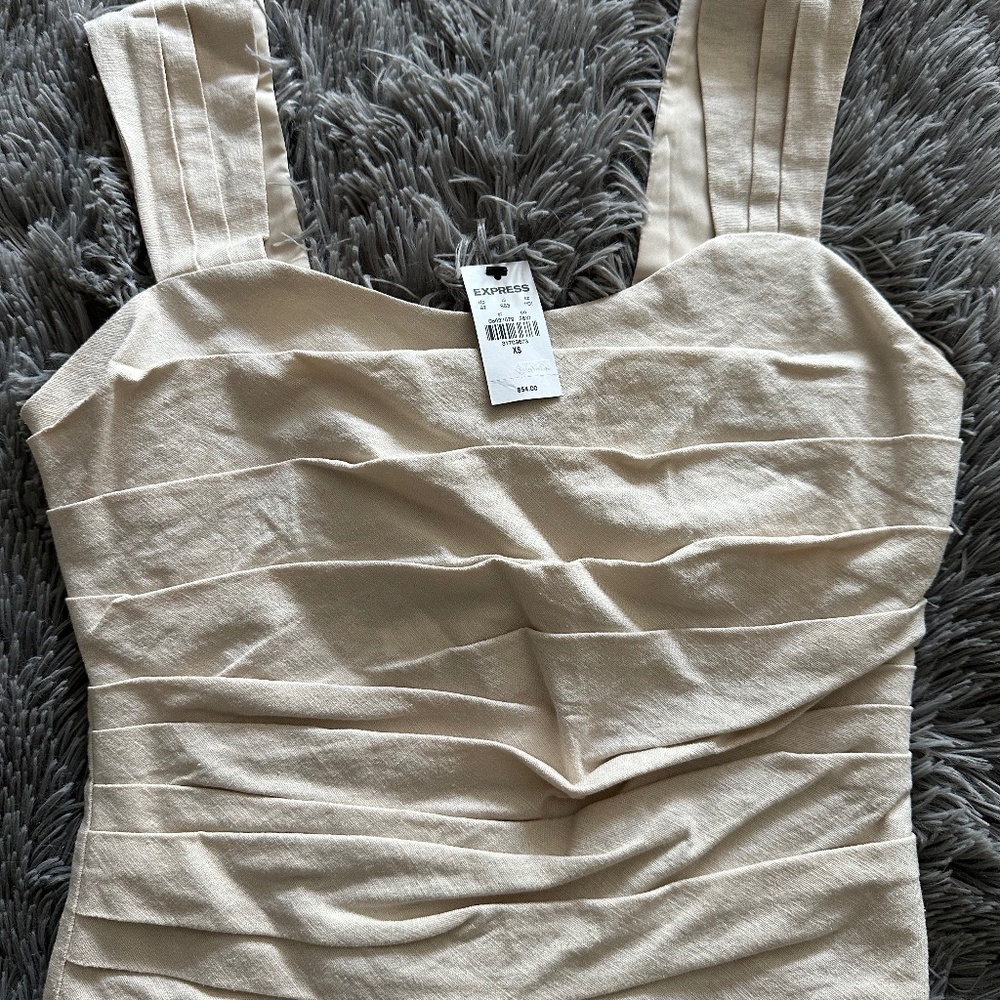 Express tank top XS NWT